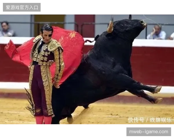 18岁的亚马尔已是西班牙右路进攻绝对核心,他的突破将是斗牛军团撕开密集防守的利器 18岁的亚马尔已是西班牙右路进攻绝对核心,他的突破将是斗牛军团撕开密集防守的利器